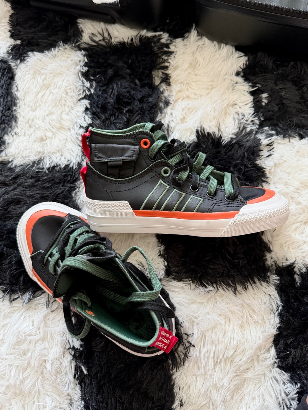 ADIDAS NIZZA HI DL SHOES, CORE BLACK/GREEN OXIDE